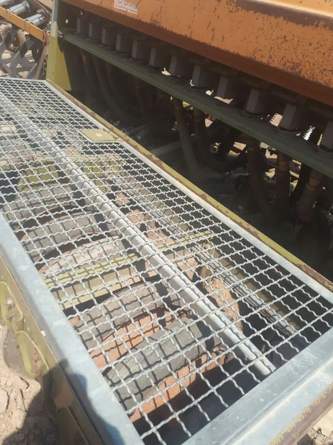 ب جز سمپاش مابقی دست دوم|عمده‌فروشی|تاکستان, |دیوار