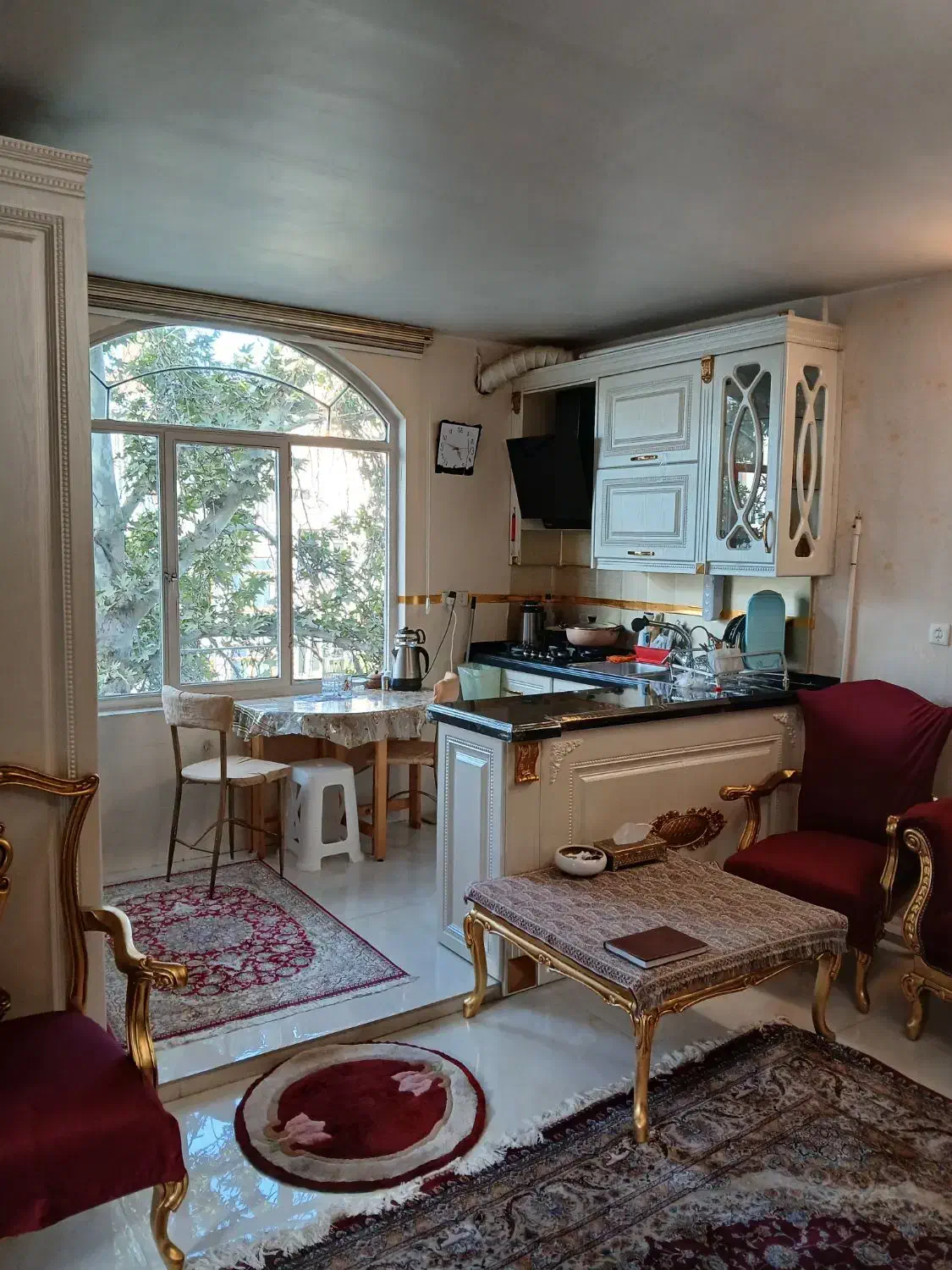 ۶۰متر اپارتمان میدان منیریه.بر اصلی خیابان ابوسعید|فروش آپارتمان|تهران, منیریه|دیوار