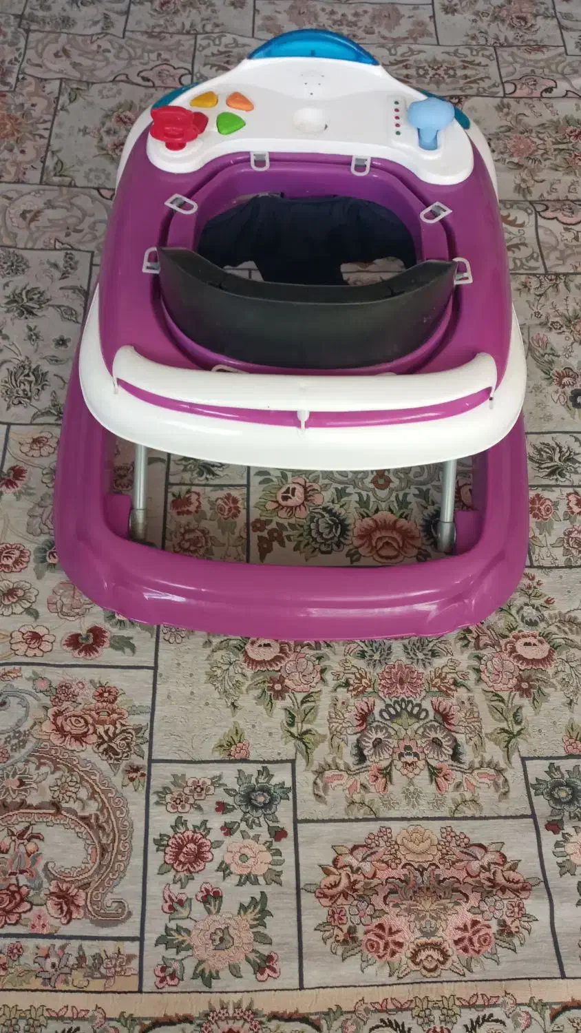 روروک نوزاد|کالسکه و لوازم جانبی|مراغه, |دیوار