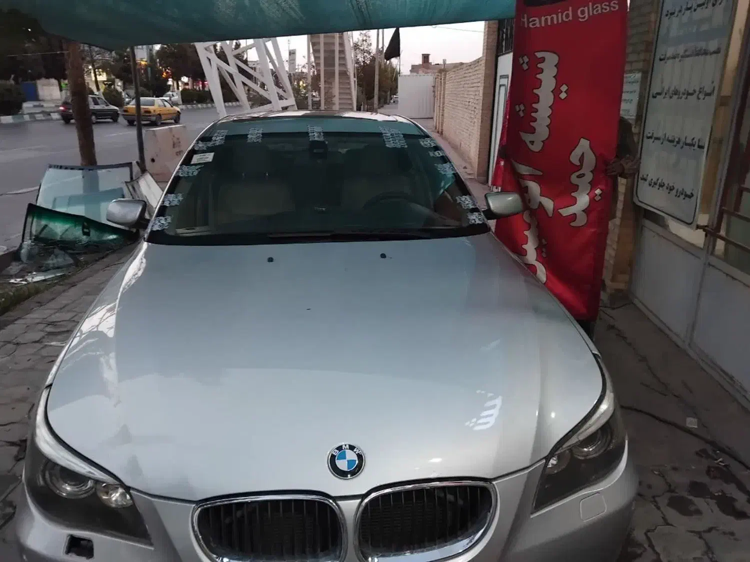 شیشه خم اتومبیل حمید|خدمات موتور و ماشین|یزد, |دیوار