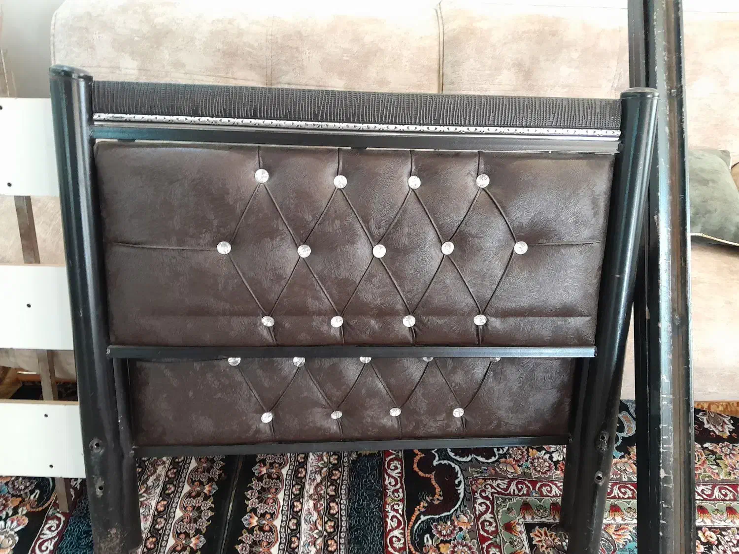 تخت خواب یه نفره|تخت و سرویس خواب|یاسوج, |دیوار