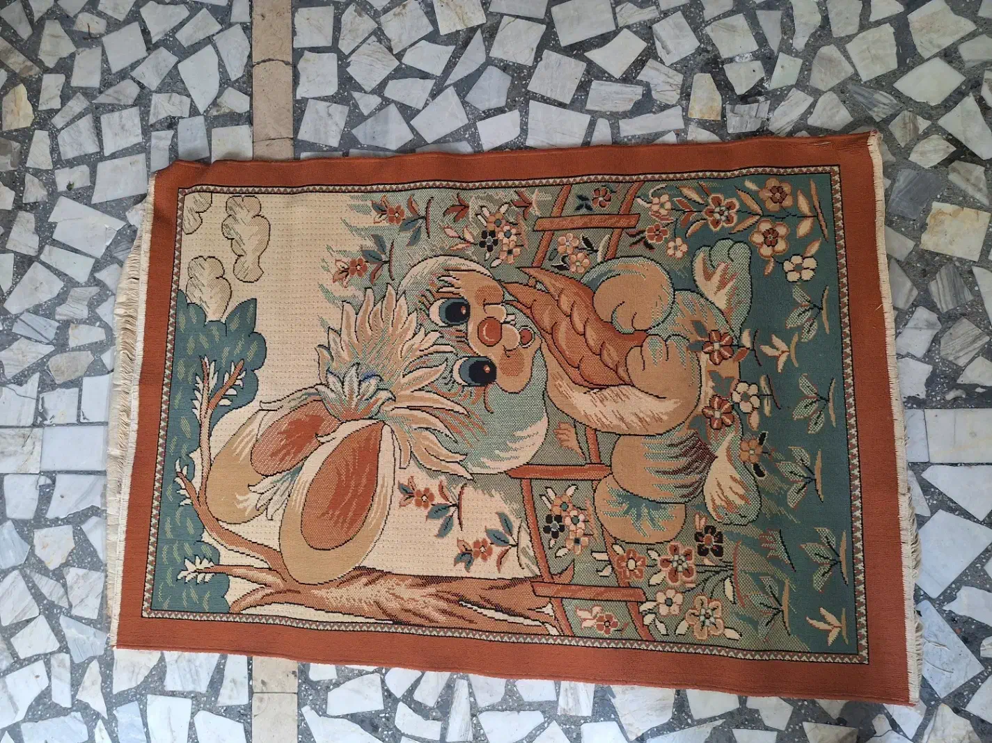 فرش کودک.تمیز قابل استفاده|گلیم، جاجیم، گبه|رشت, لاکانی|دیوار