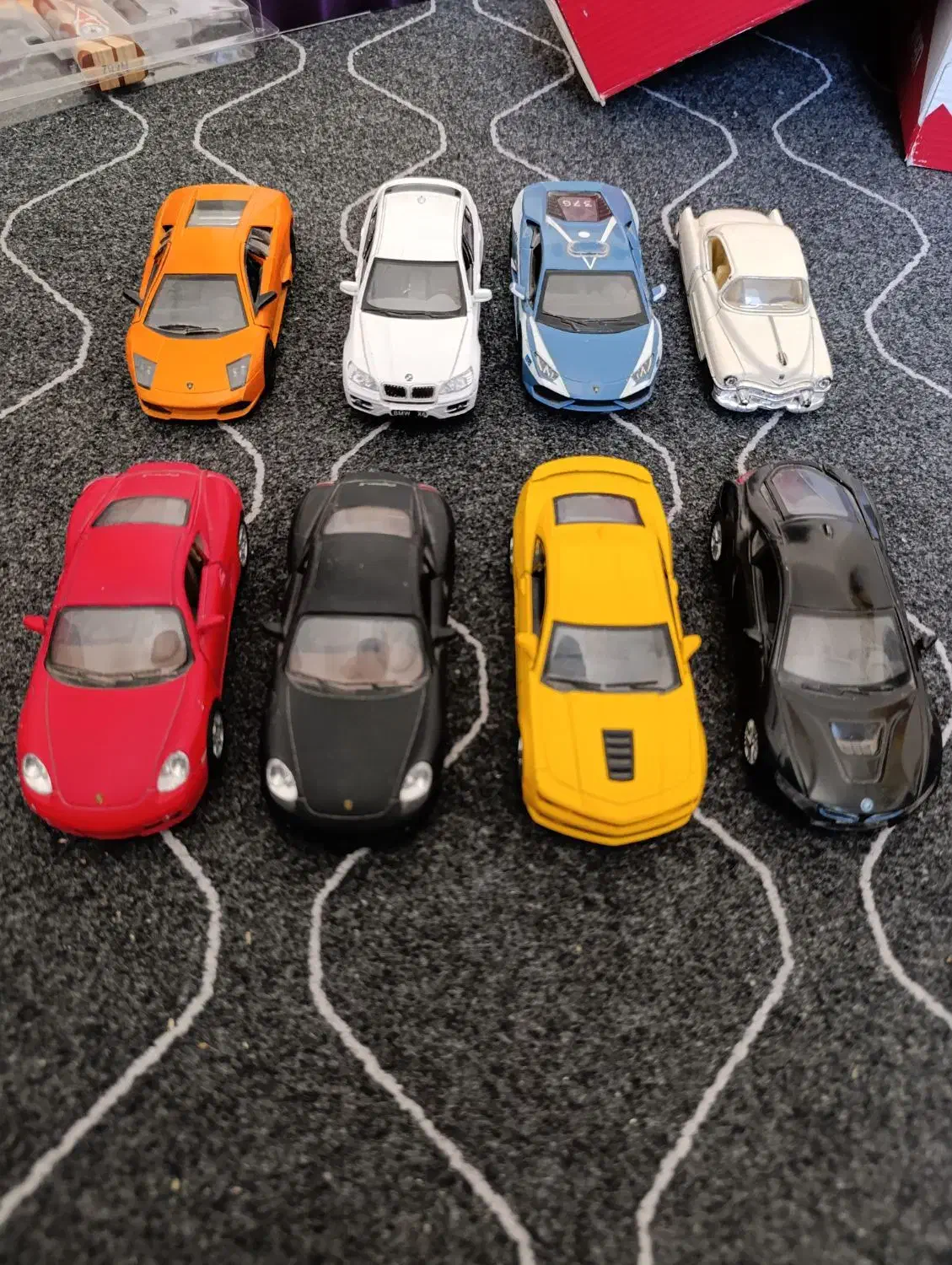 ماشین اسباب بازی فلزی|اسباب‌‌بازی|شیراز, دست خضر|دیوار