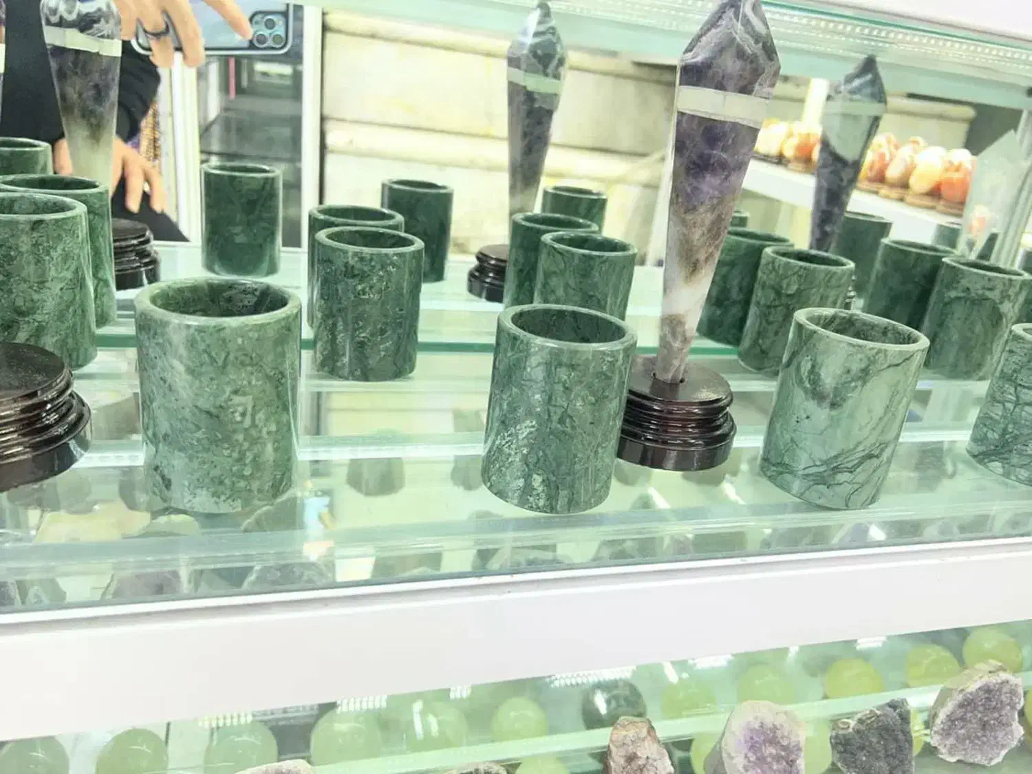 ظروف سنگ طبیعی یشم|کلکسیون اشیاء عتیقه|اصفهان, خرم|دیوار