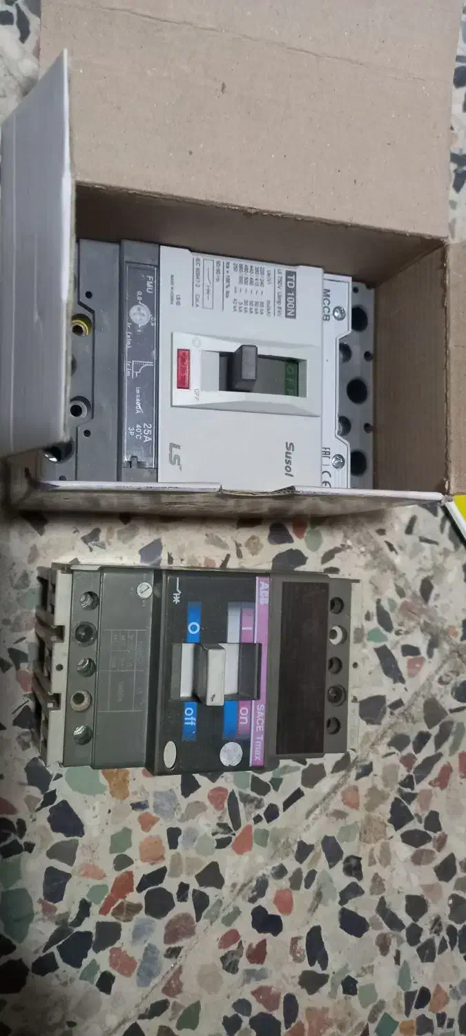 کلید اتوماتیک و کلید فیوز|عمده‌فروشی|سمیرم, |دیوار