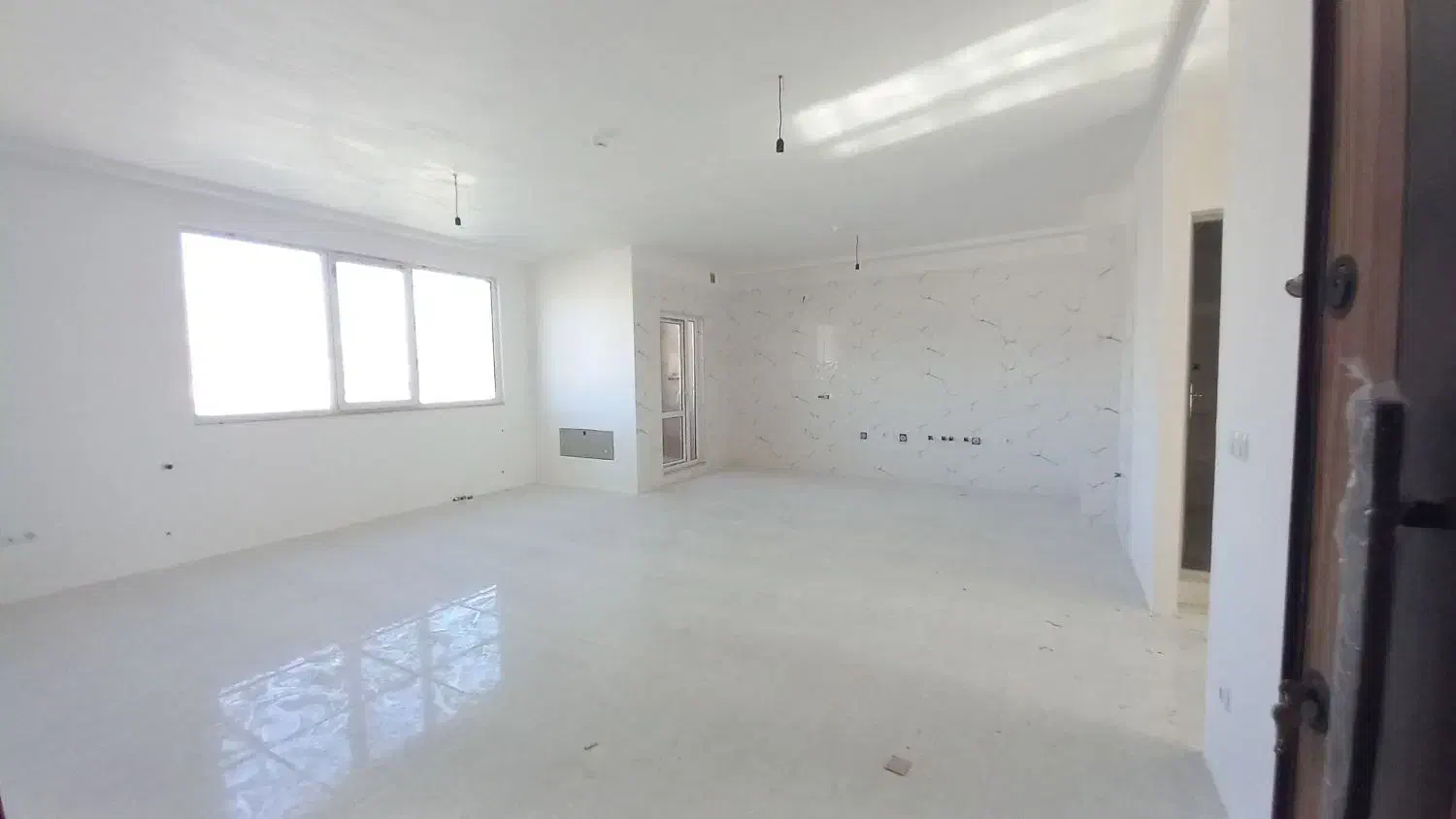 آپارتمان مرکز شهر کلید نخورده|فروش آپارتمان|نمین, |دیوار