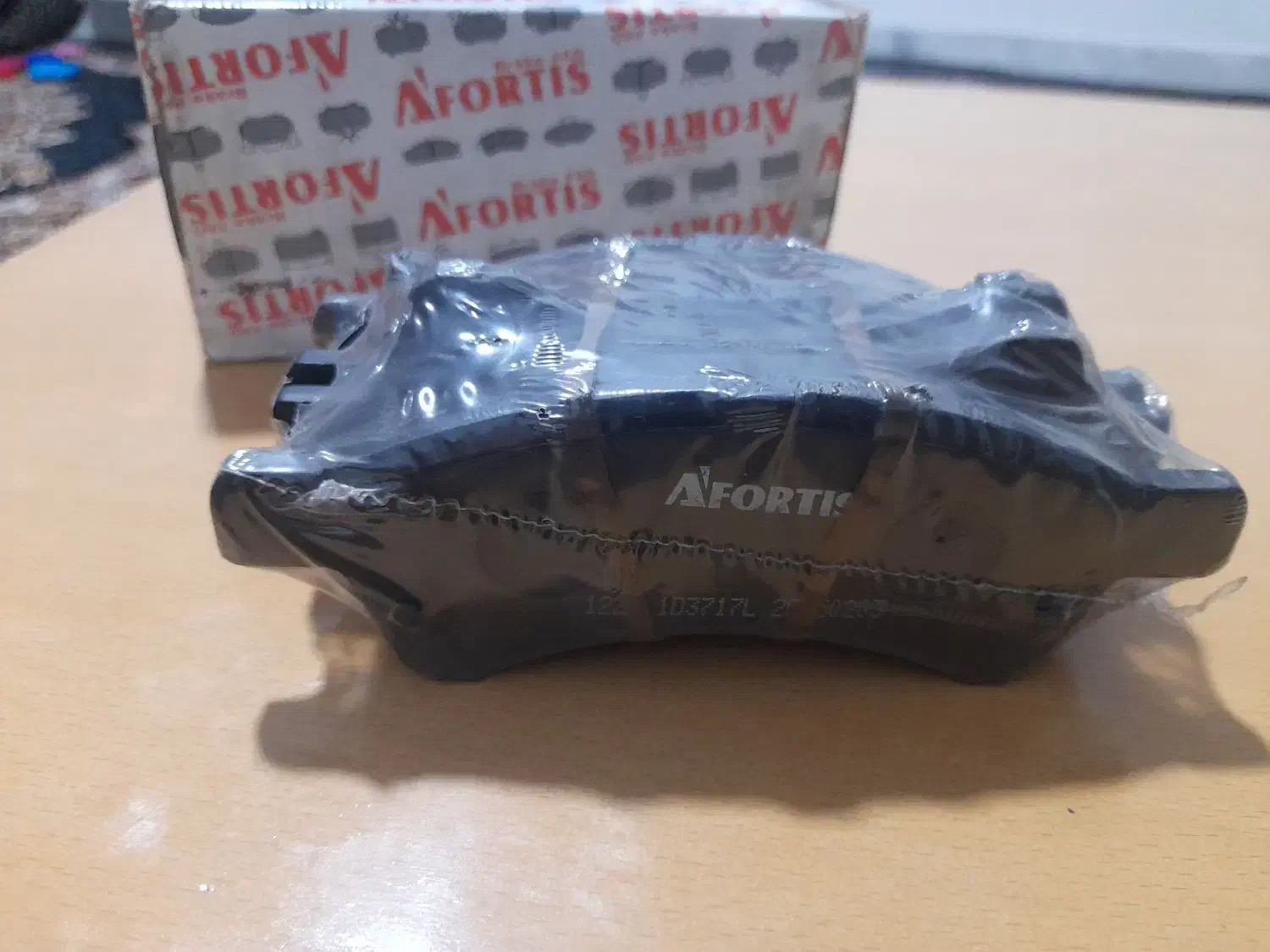 لنت ترمز جلو تیبا|قطعات یدکی و لوازم جانبی|ساوه, |دیوار