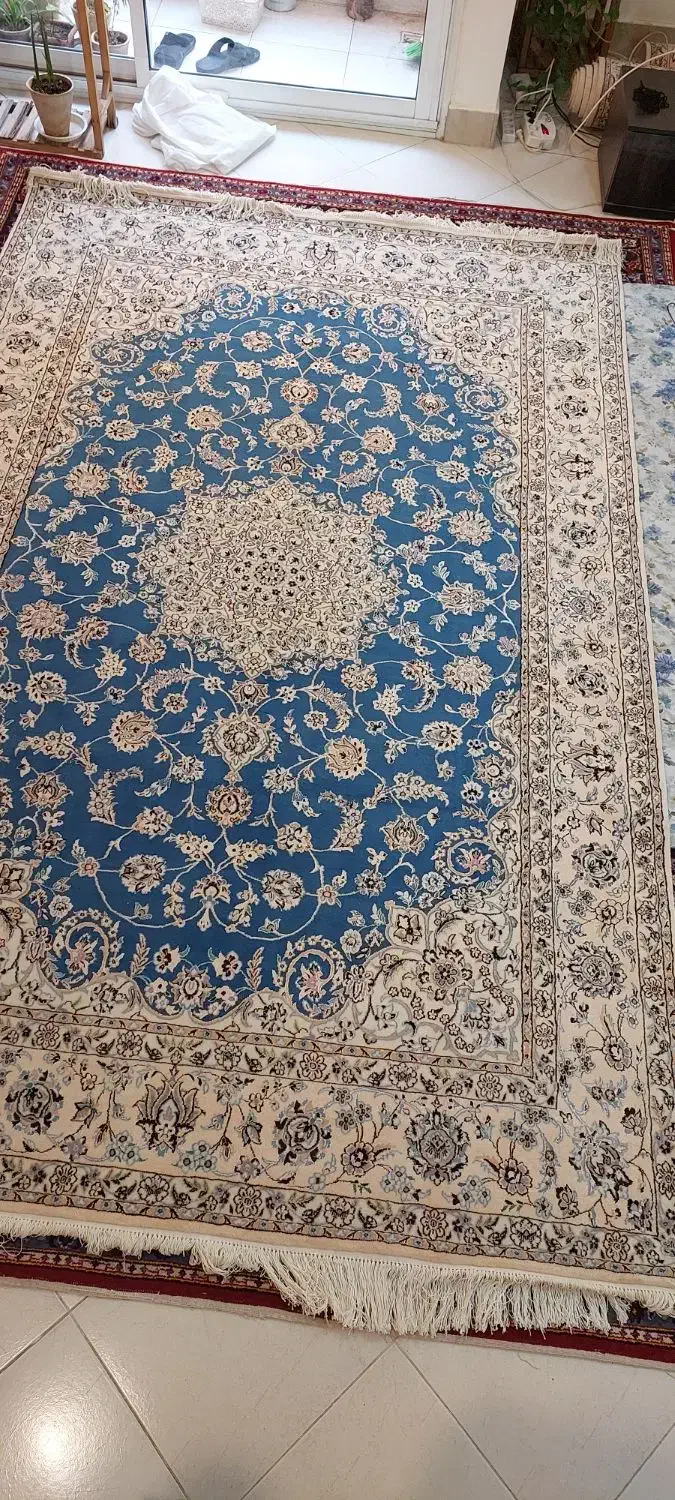 ۲ جفت فرش نائینی نقشه اصفهان ۹لا|فرش|اصفهان, خواجو|دیوار