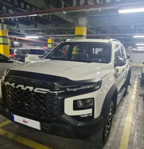 کی ام سی تی ۹ سفید پابه صفر|خودرو سواری و وانت|اصفهان, وحید|دیوار