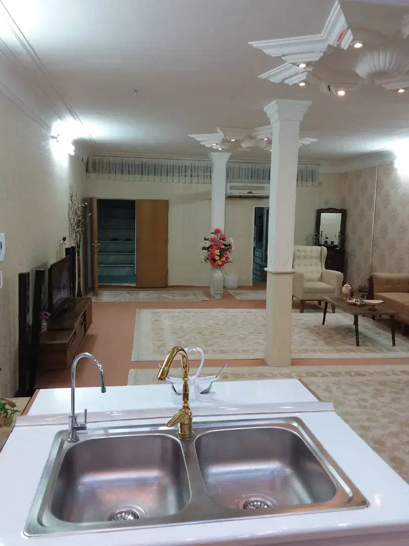 زیرزمین رهن کامل نزدیک حرم|اجارهٔ خانه و ویلا|قم, باغ شازده|دیوار