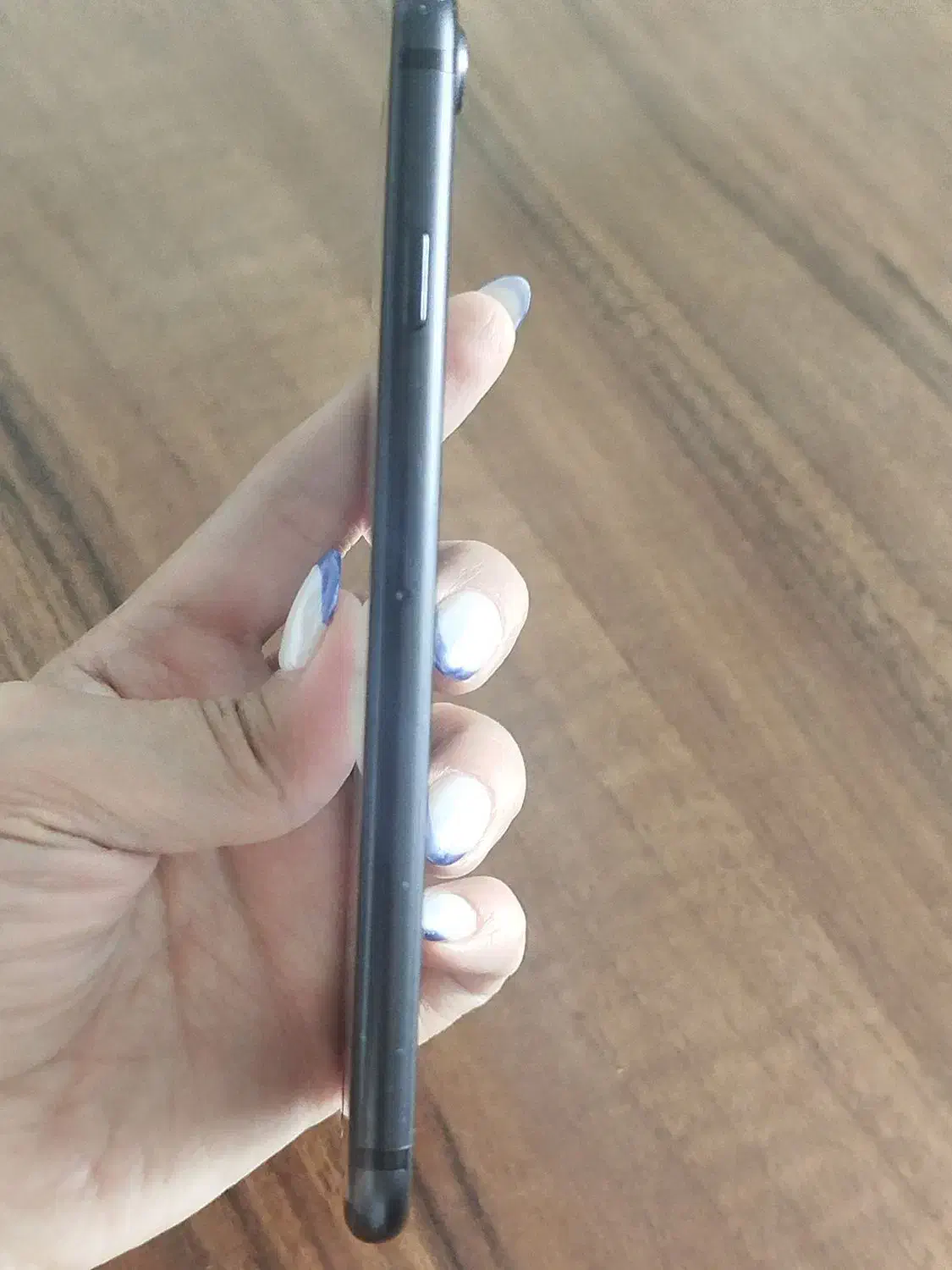گوشی iphon 7 مشکی در حد نو|موبایل|تهران, جردن|دیوار