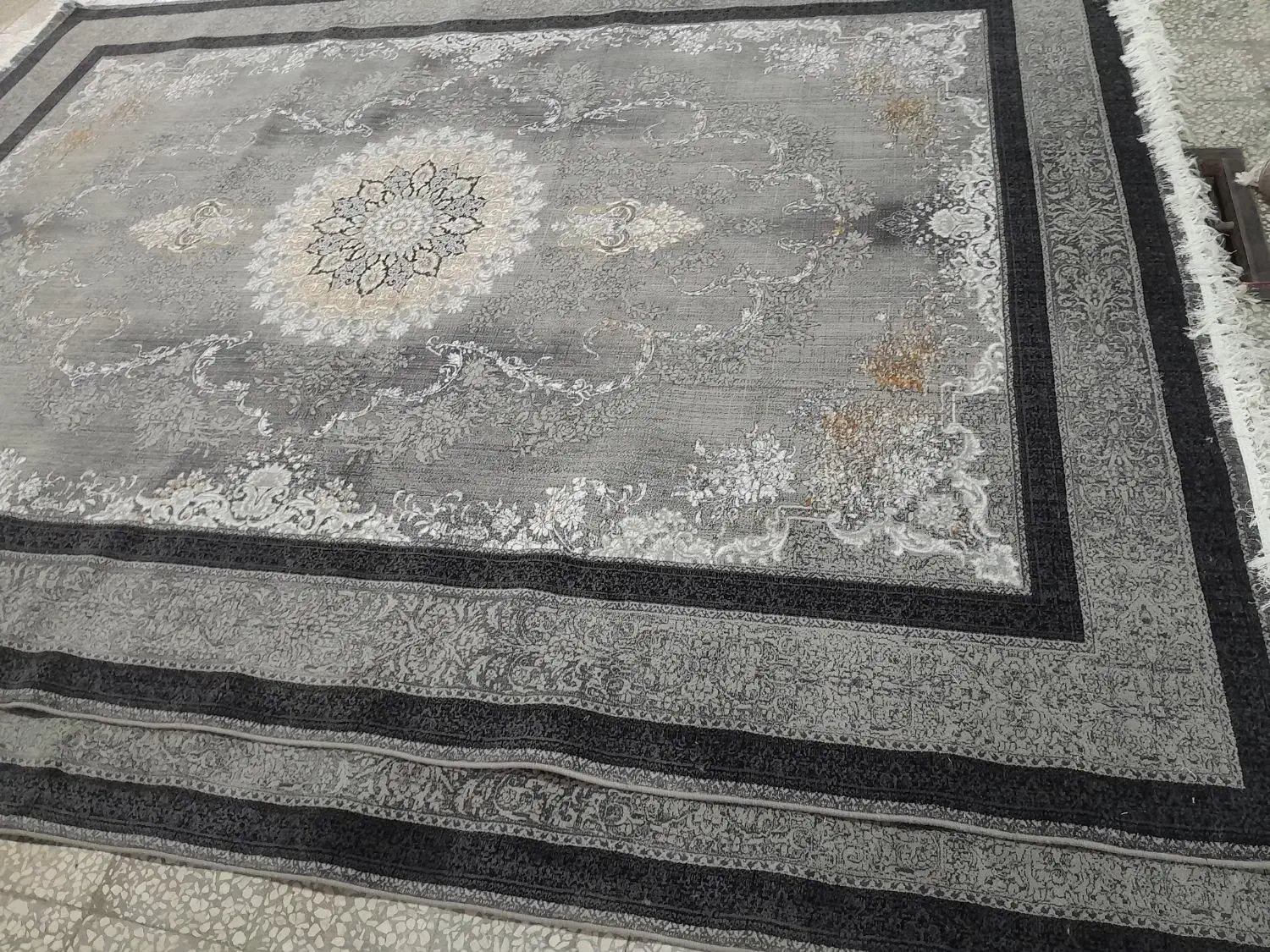 فرش رادین|فرش|گلپایگان, |دیوار