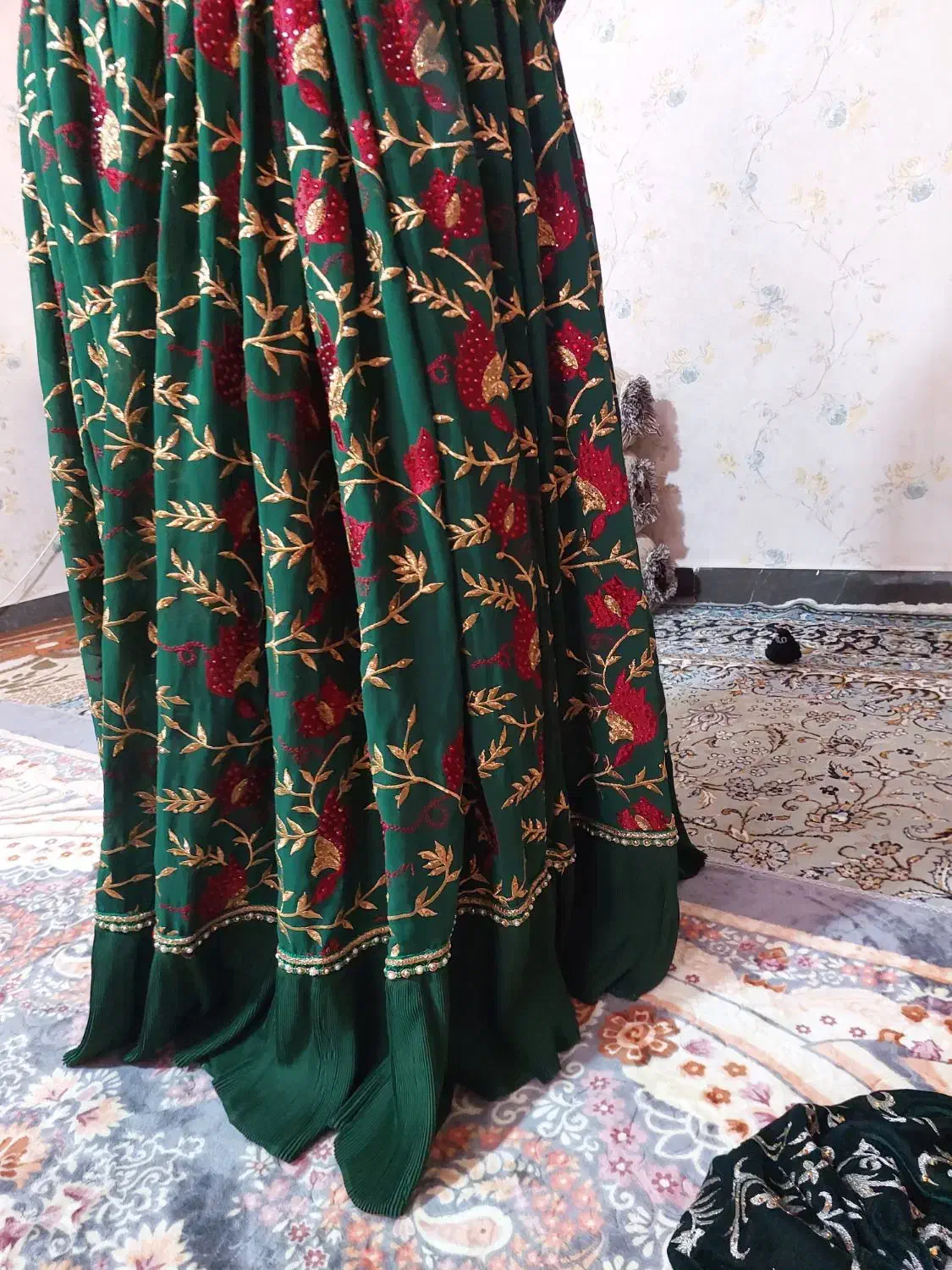 لباس محلی|لباس|یاسوج, |دیوار