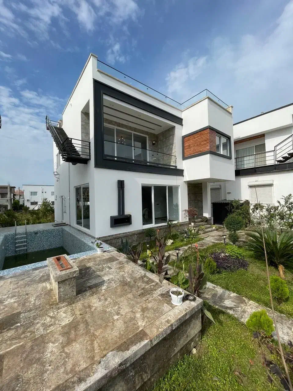 *لوکیشن طلایی*شهرک بااصالت استخردار اقساط بلندمدت*|فروش خانه و ویلا|رویان, |دیوار