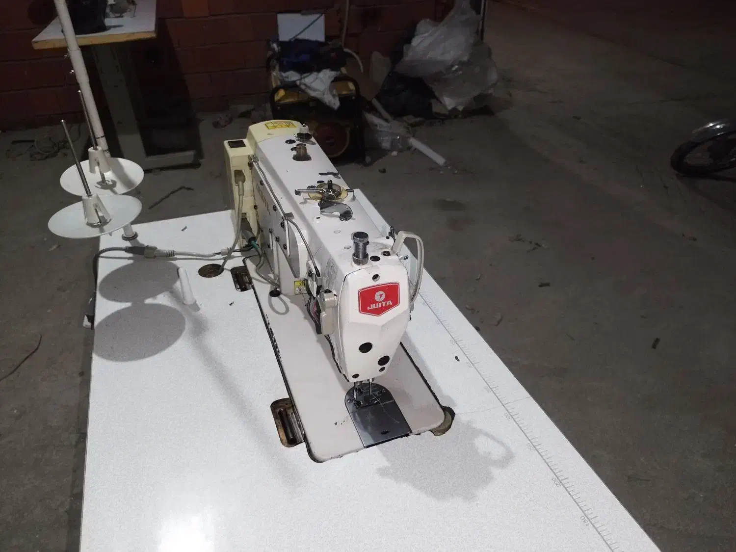 جویتا سرنخ زن|چرخ خیاطی و ریسندگی|مریوان, |دیوار