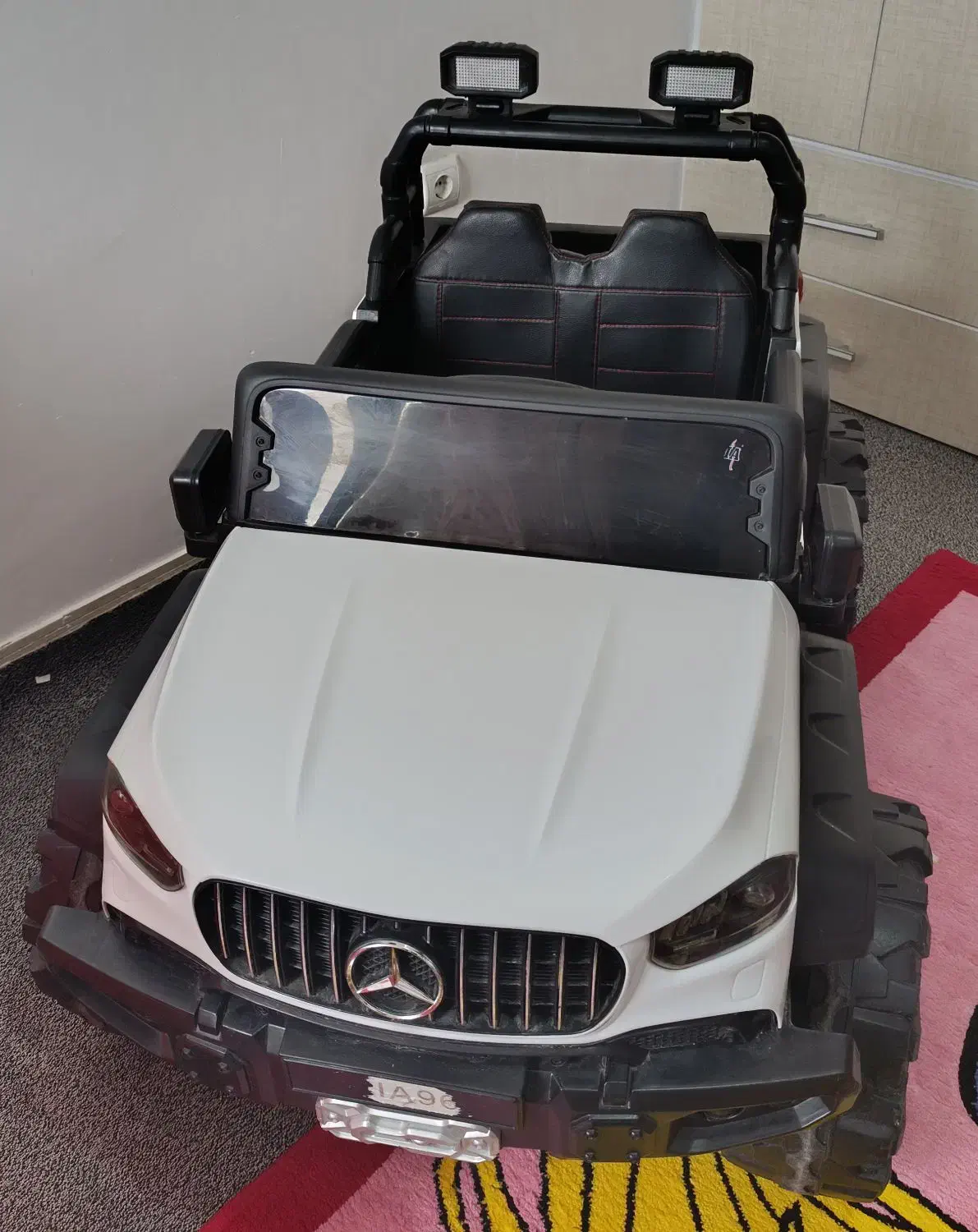 ماشین شارژی|اسباببازی بچه|ایلام, |دیوار