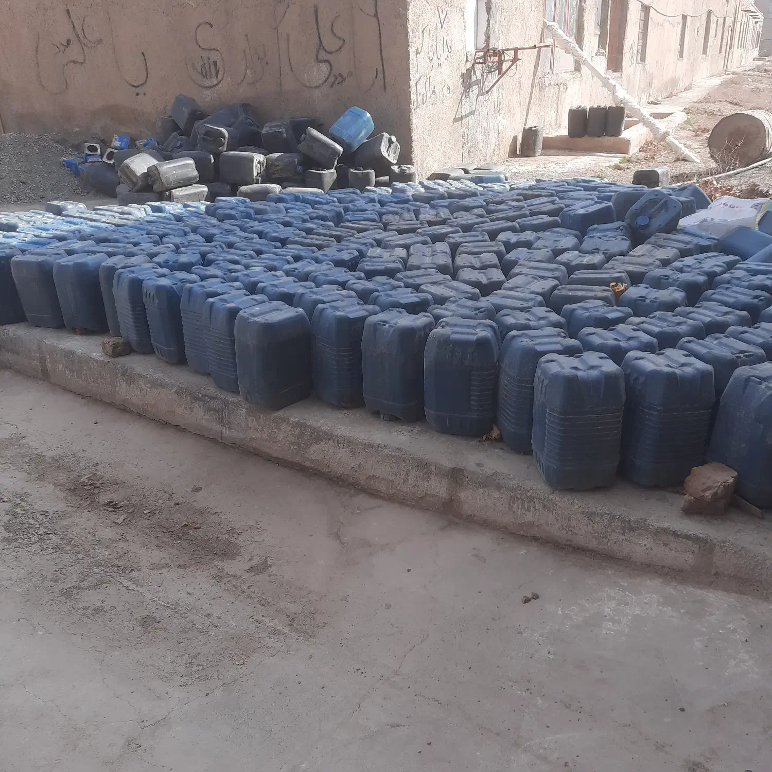 گالن 20 لیتری|ظروف نگهدارنده، پلاستیکی، یکبارمصرف|ورامین, خیر آباد|دیوار