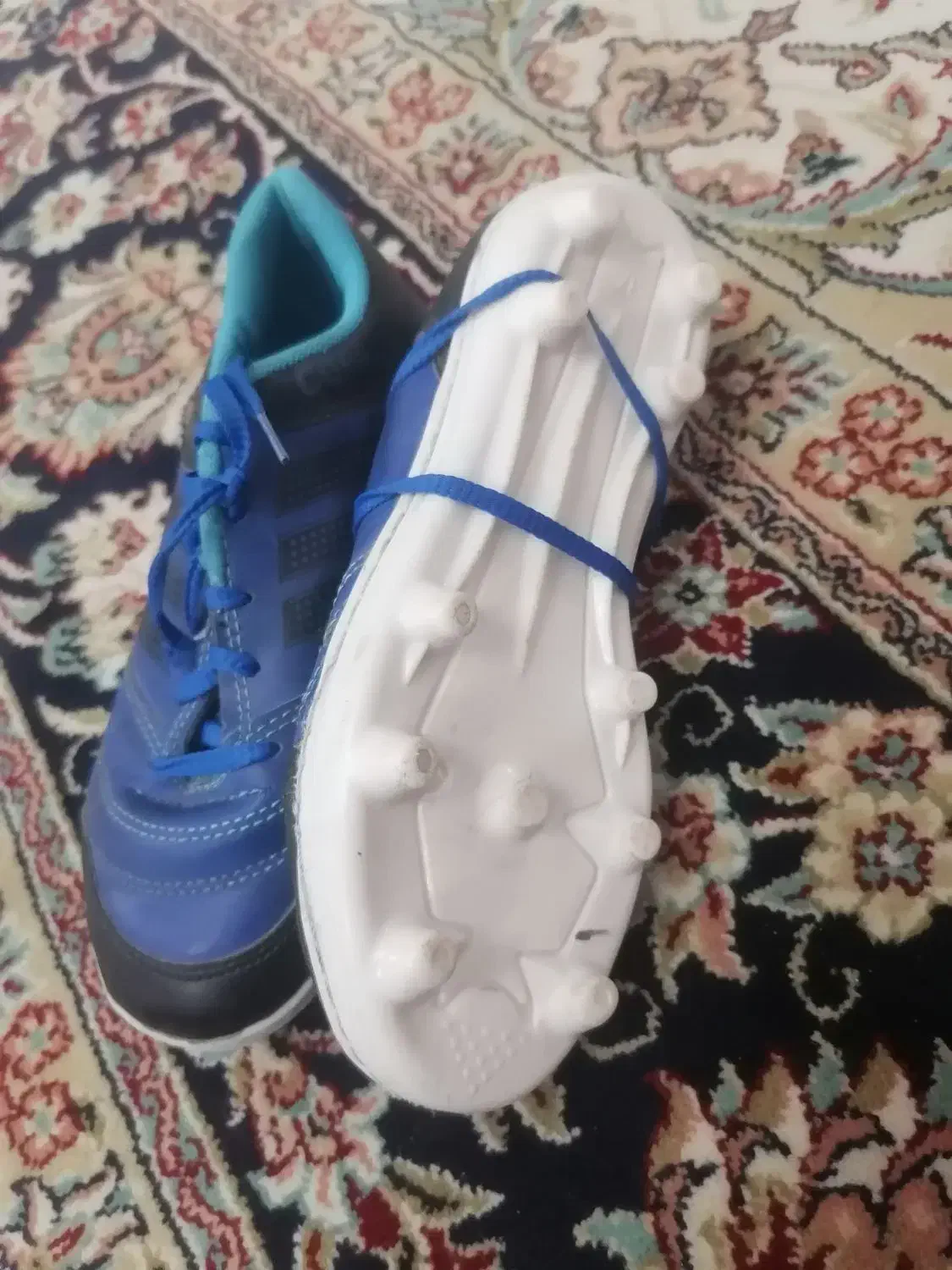 کفش چمنی|ورزش‌های توپی|تربت‌حیدریه, رجایی|دیوار