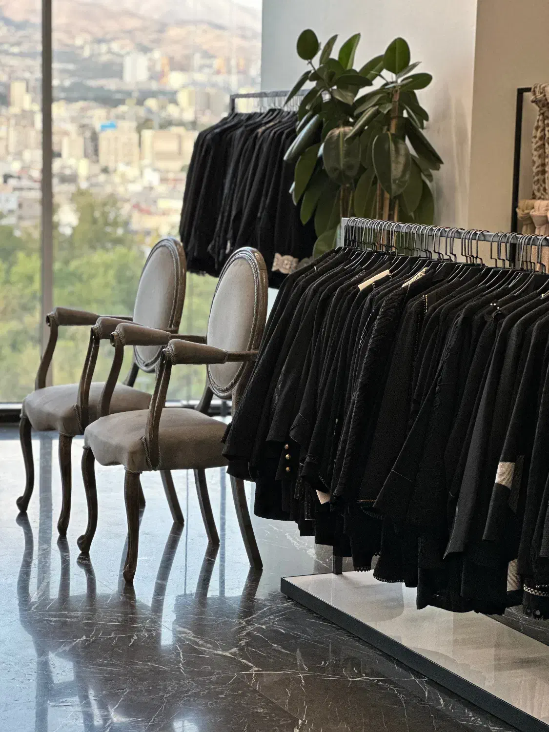 استخدام نظافت چی خانم|استخدام سرایداری و نظافت|تهران, هروی|دیوار