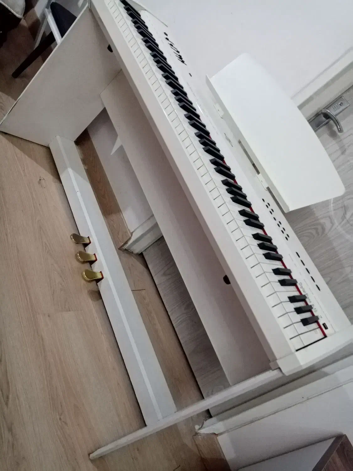 پیانودیجیتال برگمولرp10 سه پدال|پیانو، کیبورد، آکاردئون|تبریز, |دیوار