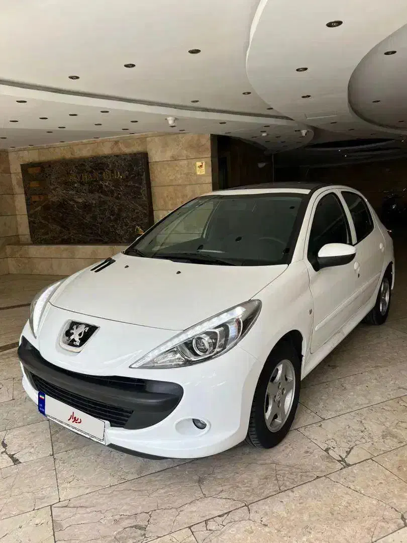 ۲۰۷ پانا اتوماتیک بیرنگ|خودرو سواری و وانت|تهران, گلستان (شهرک راه آهن)|دیوار