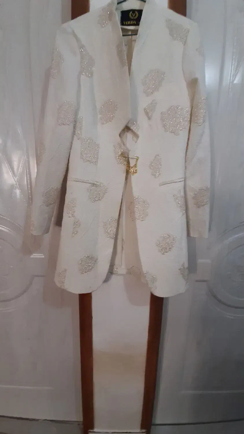 مانتو کتی مجلسی|لباس|گرگان, |دیوار