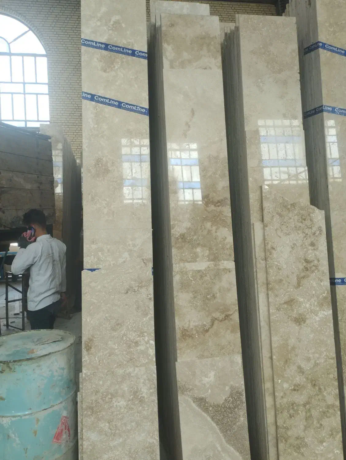 تراورتن کرم هاله دار|مصالح و تجهیزات ساختمان|اصفهان, محمودآباد|دیوار