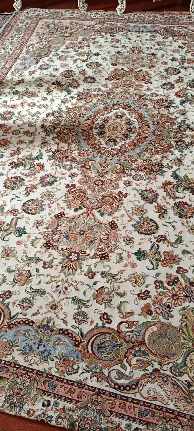 روفرشی|روفرشی|رشت, ولکس|دیوار