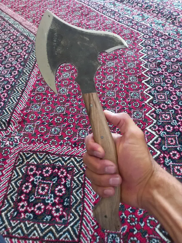 چاقو|کوهنوردی و کمپینگ|سنندج, |دیوار