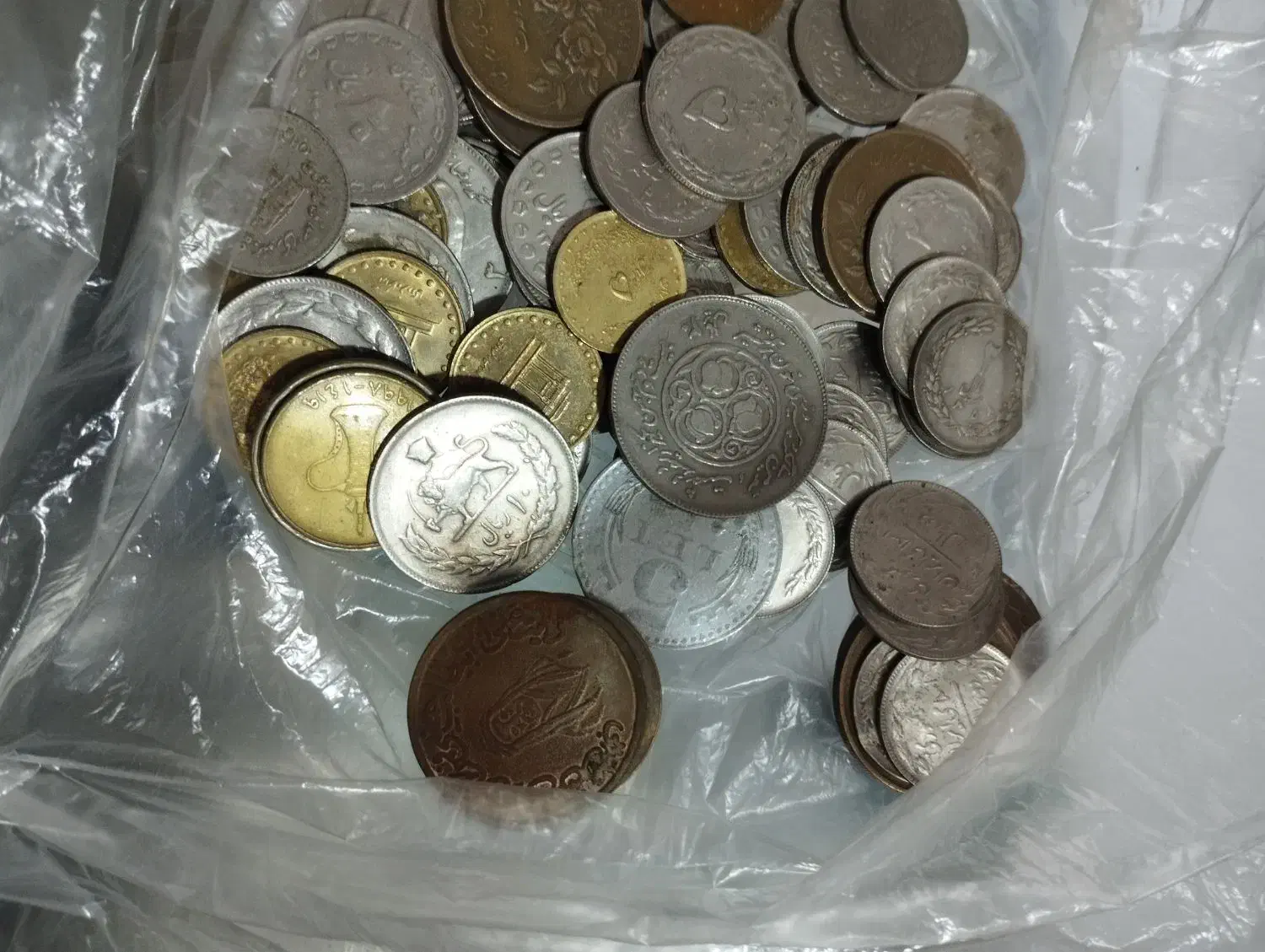 500گرم سکه جمهوری دهه 60به بالا|کلکسیون سکه، تمبر، اسکناس|کرج, حاجی آباد|دیوار