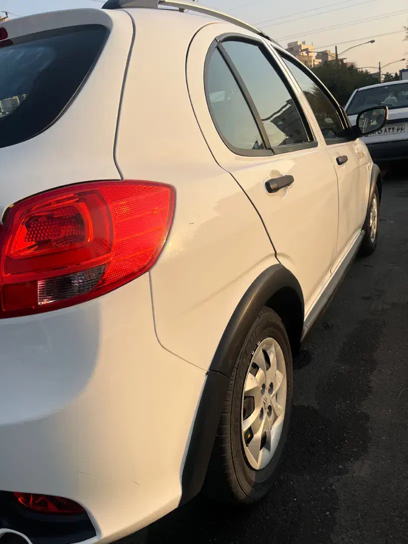 کوییک ۴۰۰ بدون رنگ و لیسه و ترک کم کار|خودرو سواری و وانت|تهران, لویزان|دیوار