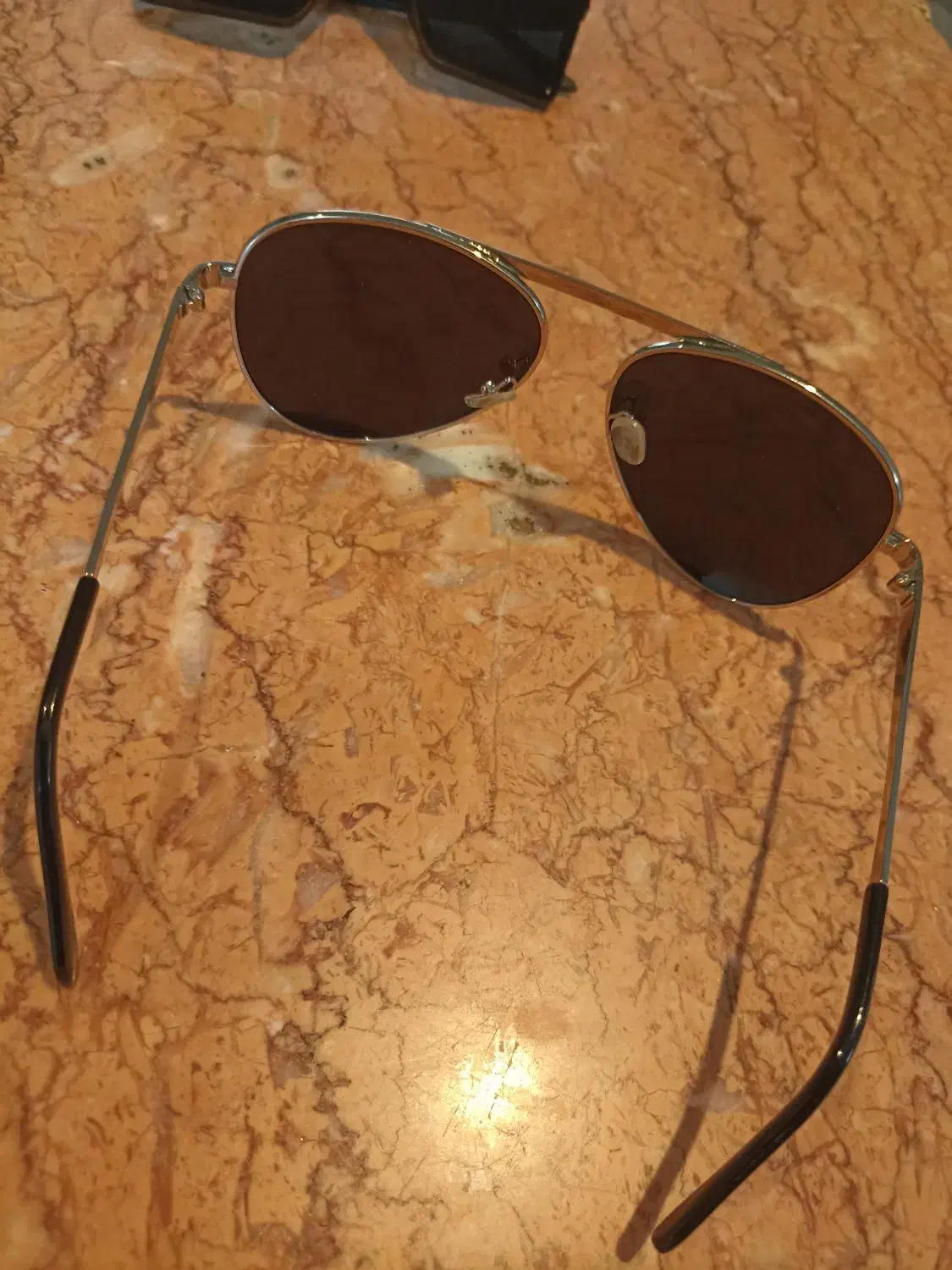 عینک|زیورآلات و اکسسوری|نیشابور, جمهوری|دیوار