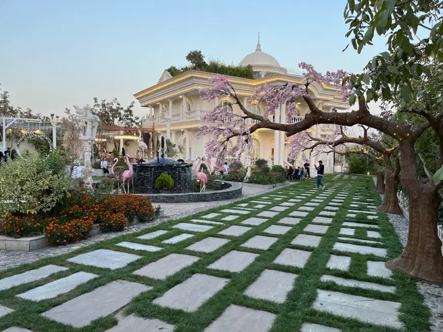 باغ عمارت سوفلاور|خدمات پذیرایی، مراسم|تهران, پاسداران|دیوار