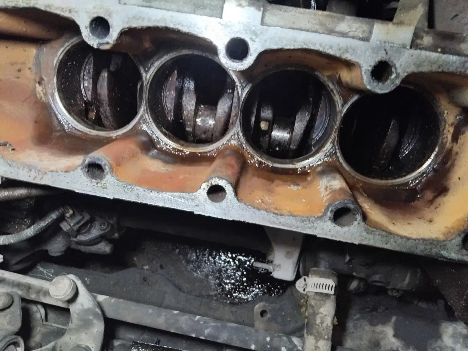 استادکارمکانیک خودروی سواری|خدمات موتور و ماشین|بندر امام خمینی, |دیوار