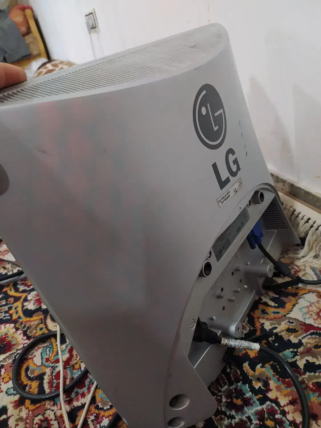 مانیتور ۱۵ اینچ پلم باز نشده|قطعات و لوازم جانبی رایانه|نورآباد, |دیوار