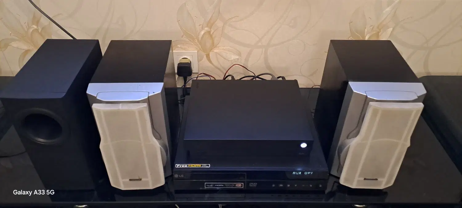 X BOX ONE X به همراه آمپ و باند دالبی دیجیتال|کنسول، بازی ویدئویی و آنلاین|تهران, پرستار|دیوار