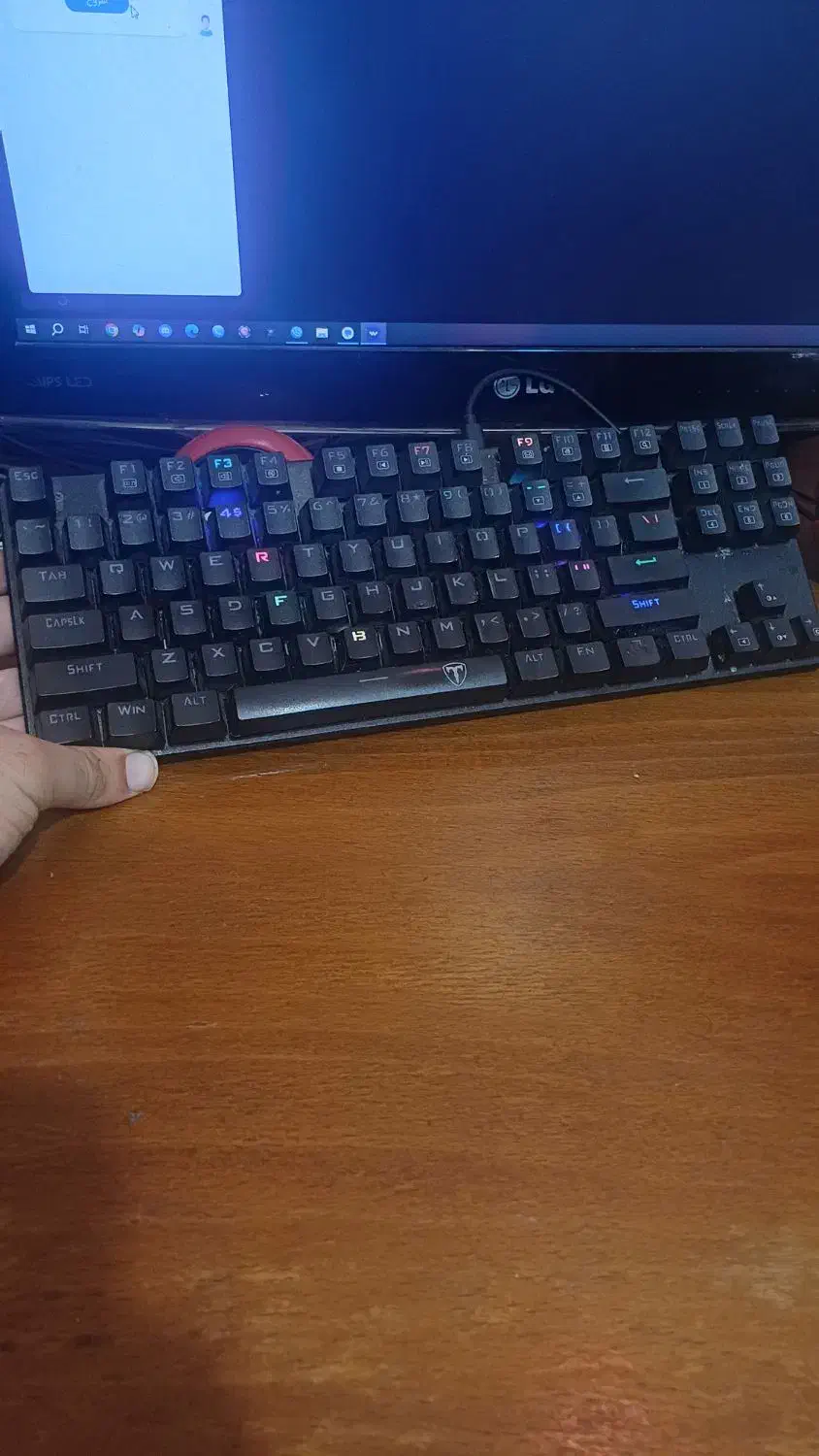 کیبورد مکانیکال RGB تی دگر|قطعات و لوازم جانبی رایانه|بوشهر, |دیوار