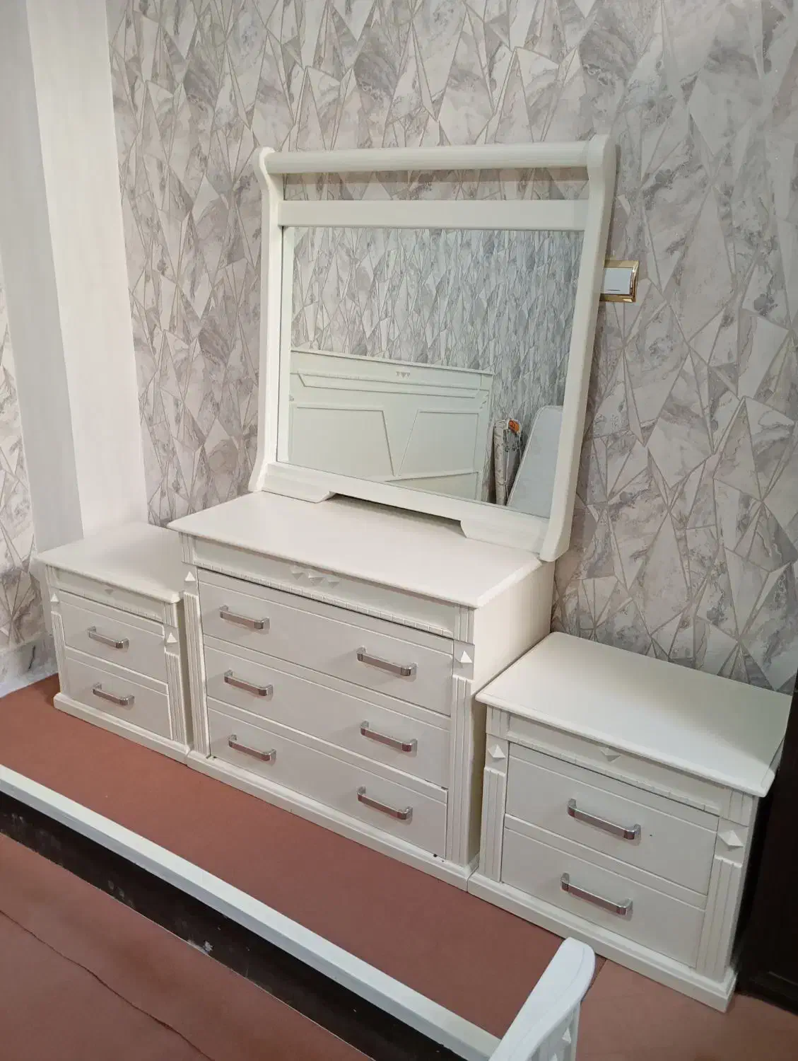 کتابخانه|کتابخانه، شلف، قفسههای دیواری|تبریز, |دیوار