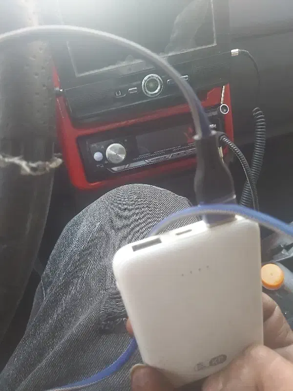 پاور بانک با جارو شارجی برای ماشین هم شارج میشه|لوازم جانبی موبایل و تبلت|تهران, دروازه شمیران|دیوار