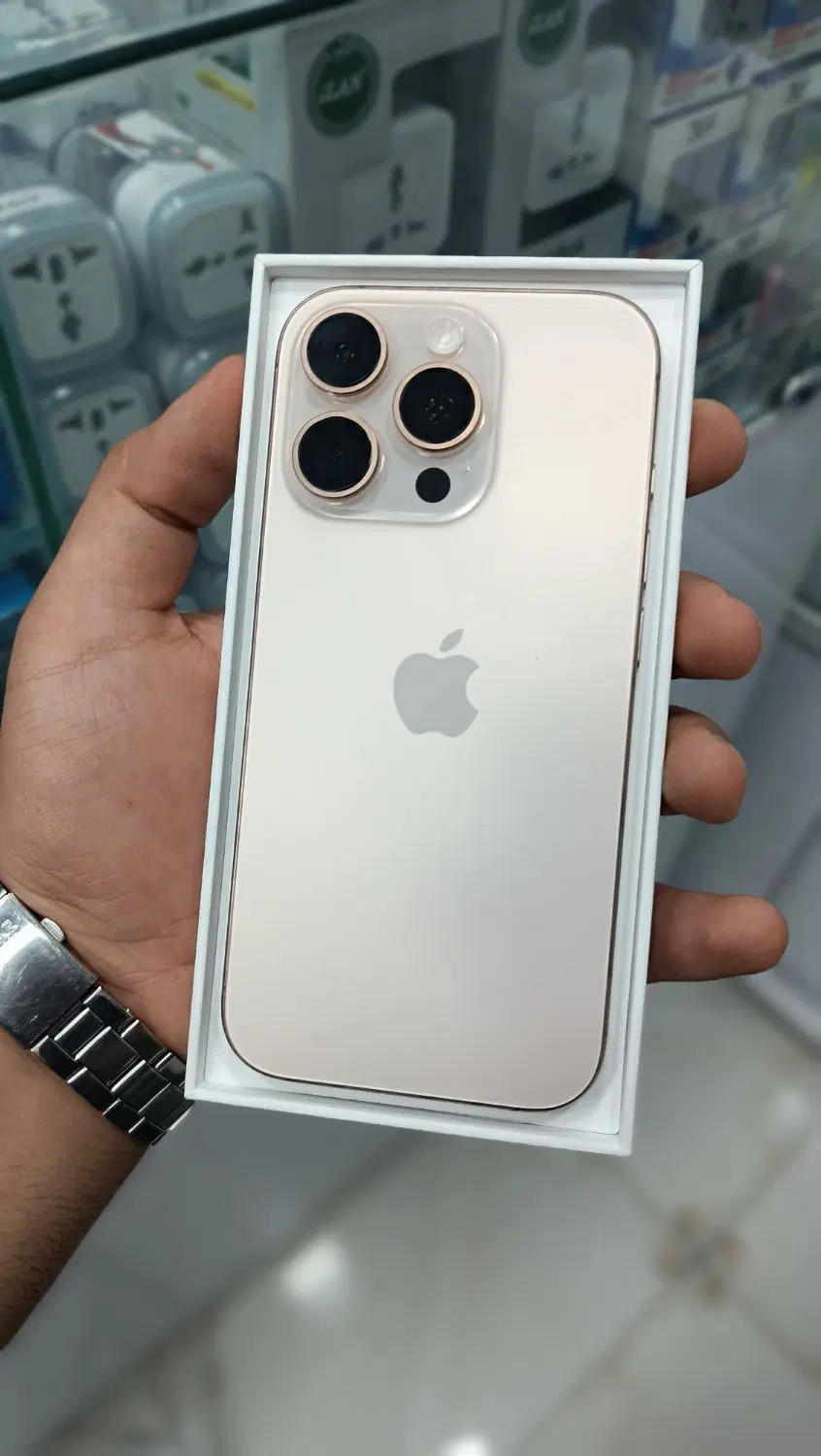 iPhone 16 pro|موبایل|رباط‌کریم, رباط‌کریم|دیوار