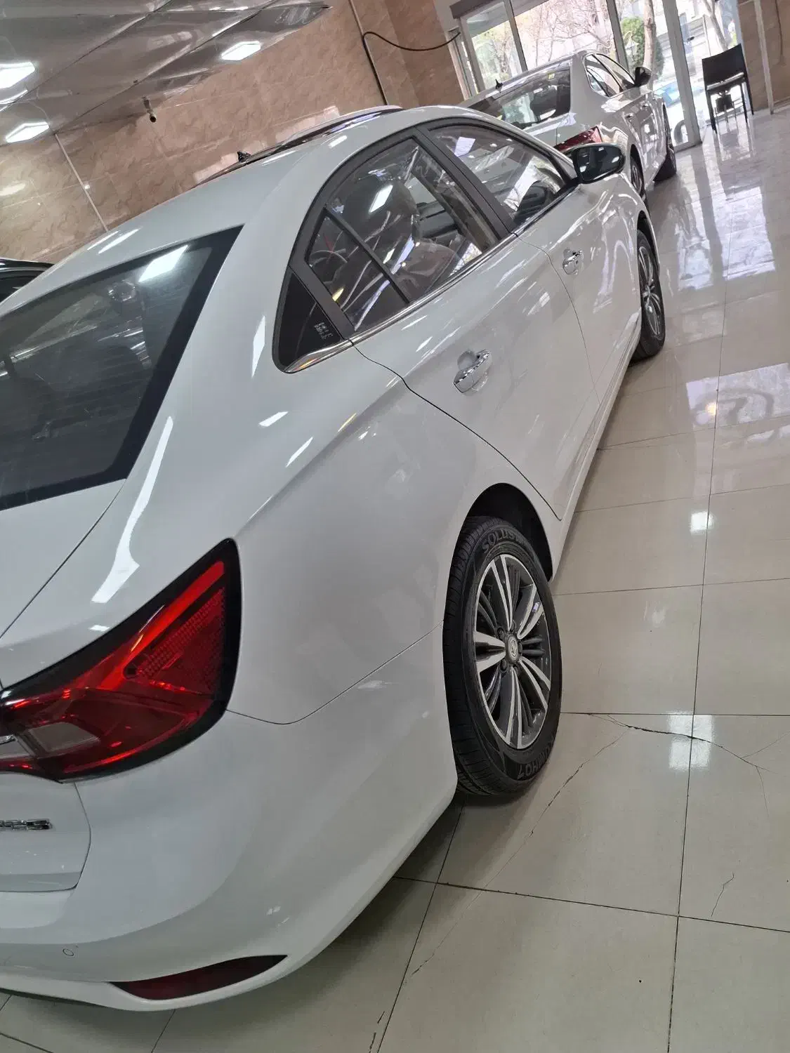 ام جی ۵|خودرو سواری و وانت|کرمان, |دیوار