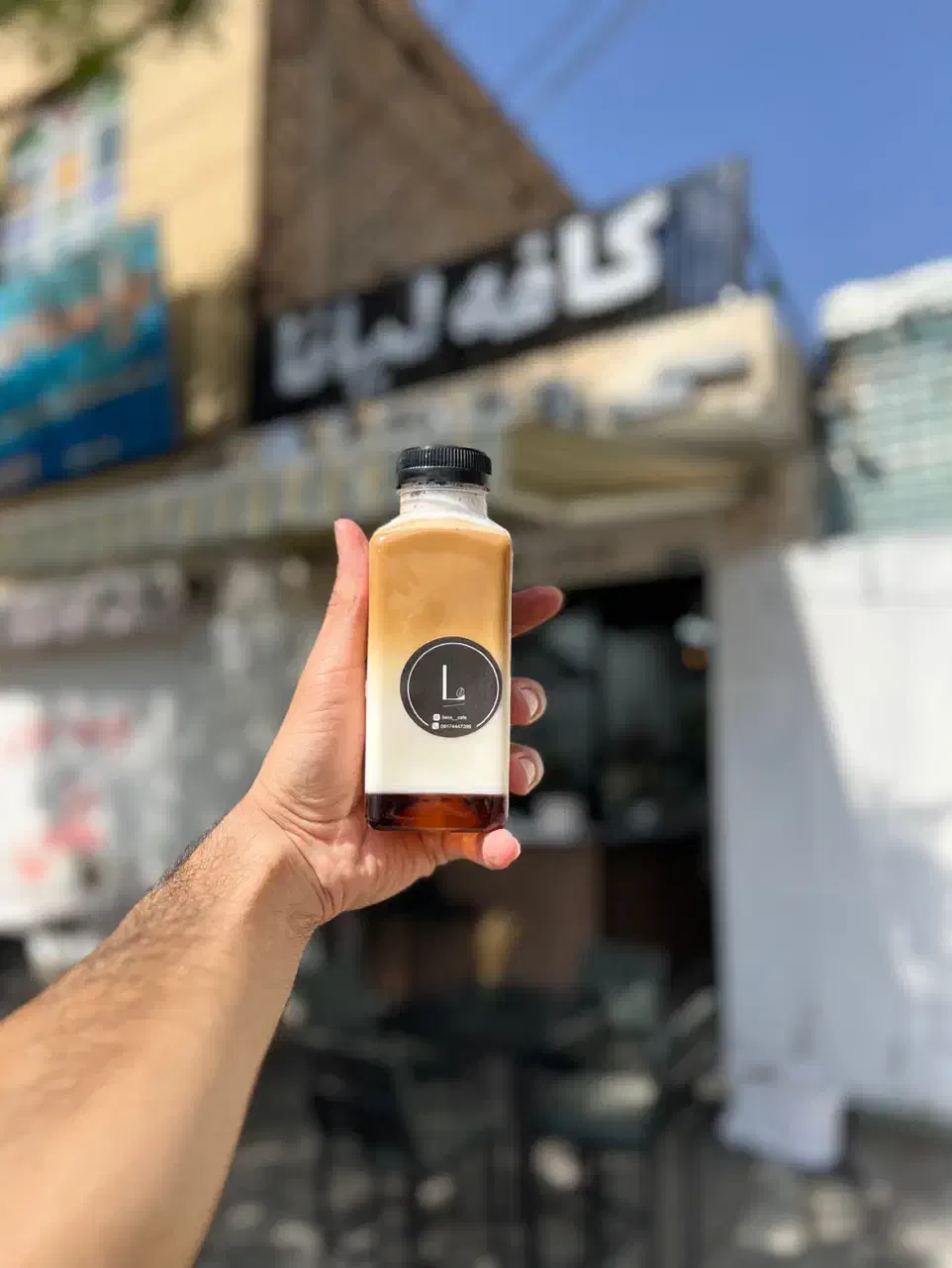 کمک آشپز کافه بیرون بر|استخدام خدمات فروشگاه و رستوران|شیراز, شیشه‌گری|دیوار