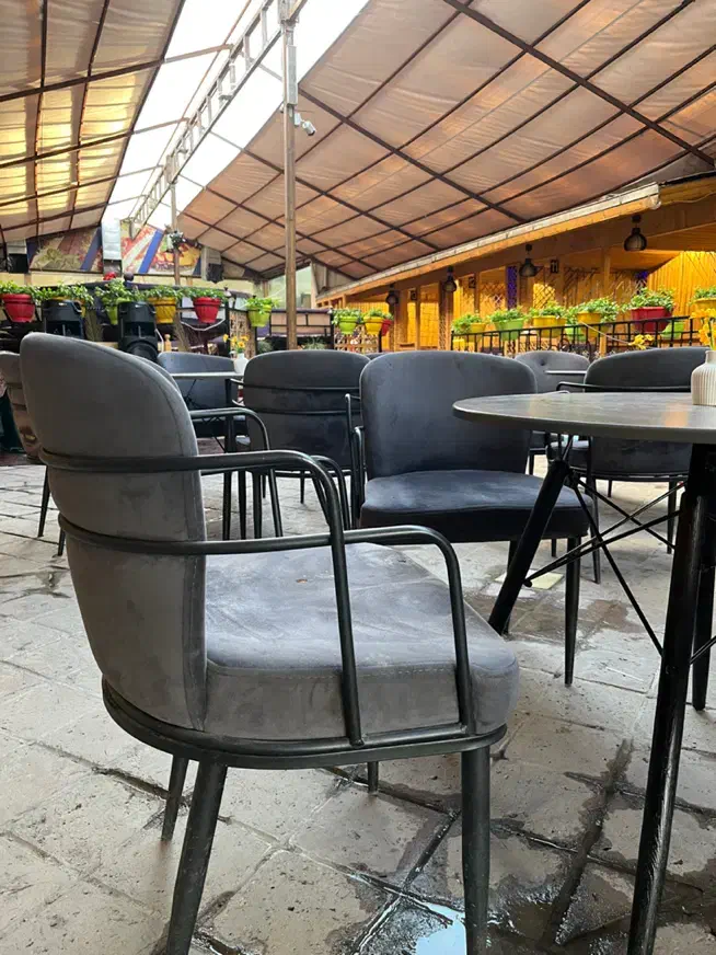 میزصندلی|کافی‌شاپ و رستوران|مشهد, ویلاشهر|دیوار