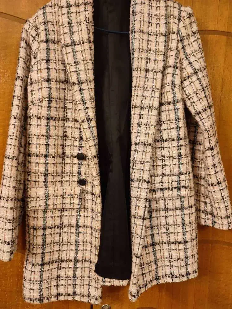 کت آستر دار رنگ صورتی روشن|لباس|اصفهان, جلفا|دیوار