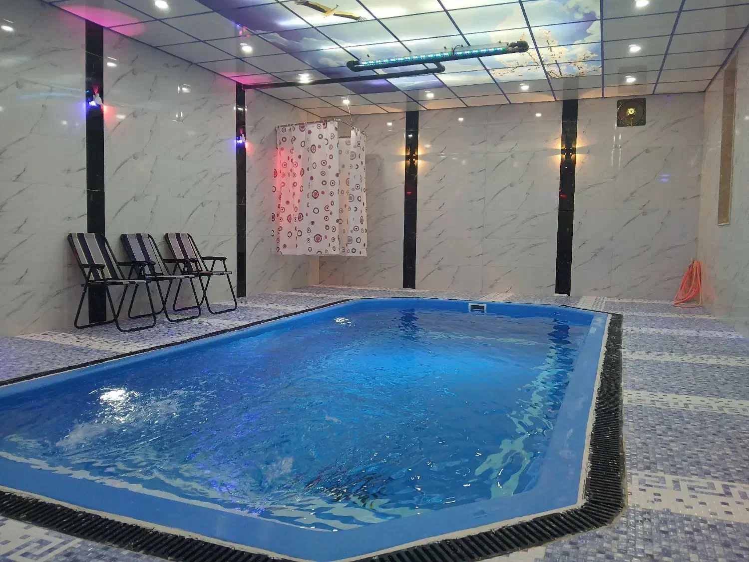 اجاره ویلااستخردارنزدیک ساحل و منطقه آزاد|اجارهٔ کوتاه‌مدت ویلا و باغ|رشت, گلسار|دیوار