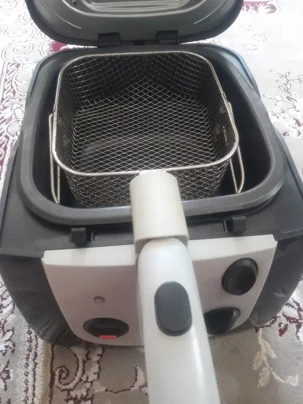 سرخ کن  درحد نو|سایر لوازم برقی|الیگودرز, |دیوار