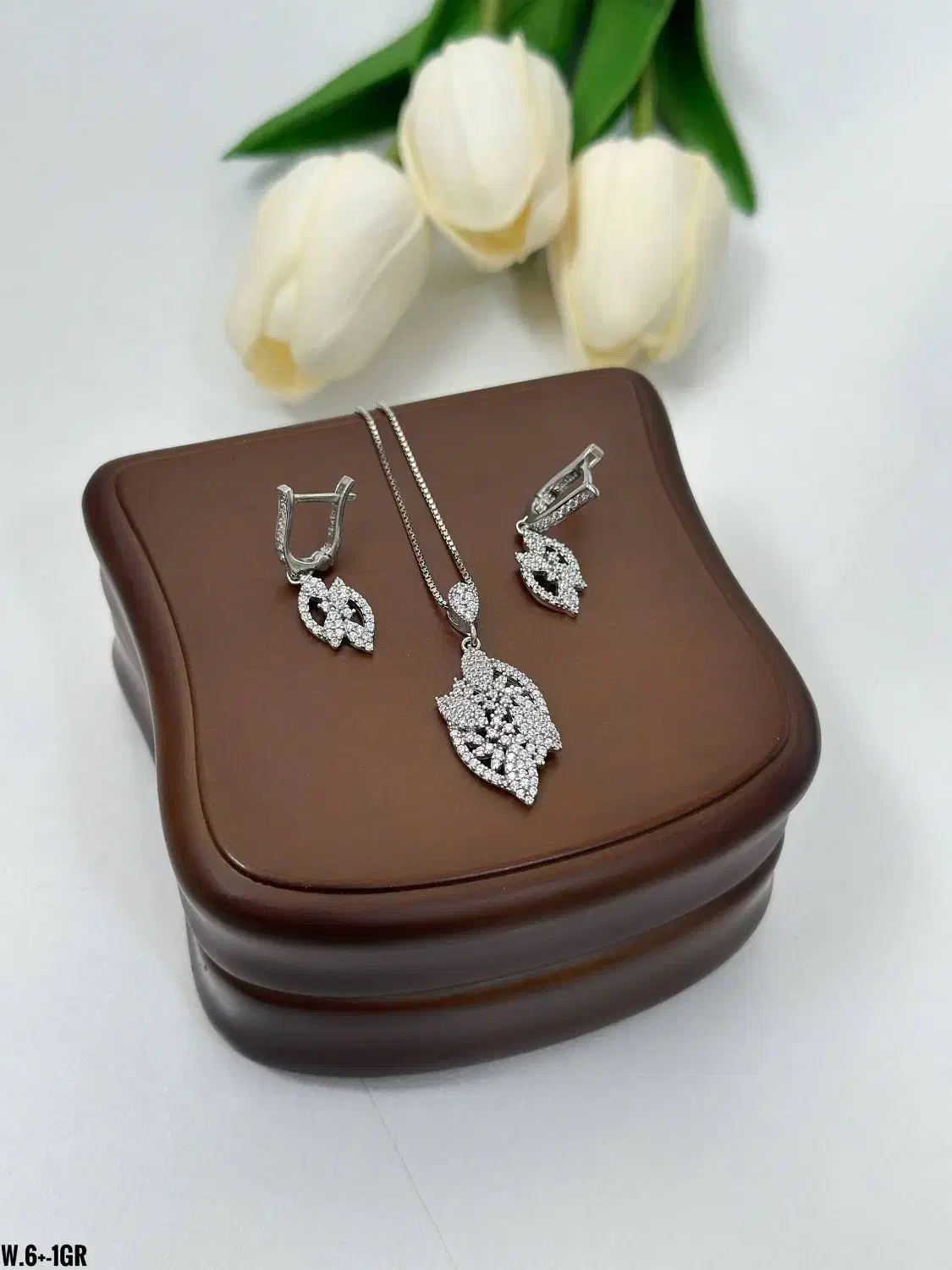 نیم ست نقره اقساطی با چک معتبر و برنامه اسنپ ۶۴۰۴|بدلیجات|تبریز, |دیوار