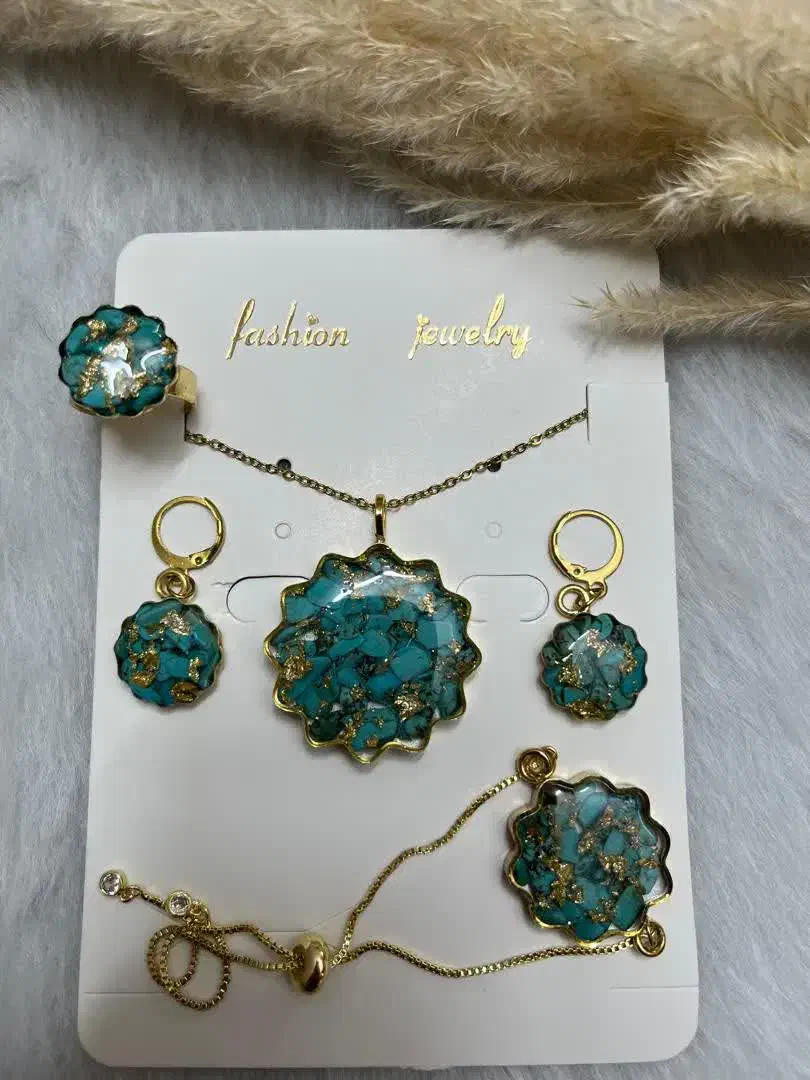 اکسسوری های خاص رزینی|بدلیجات|کاشان, فاز ۲ ناجی آباد|دیوار