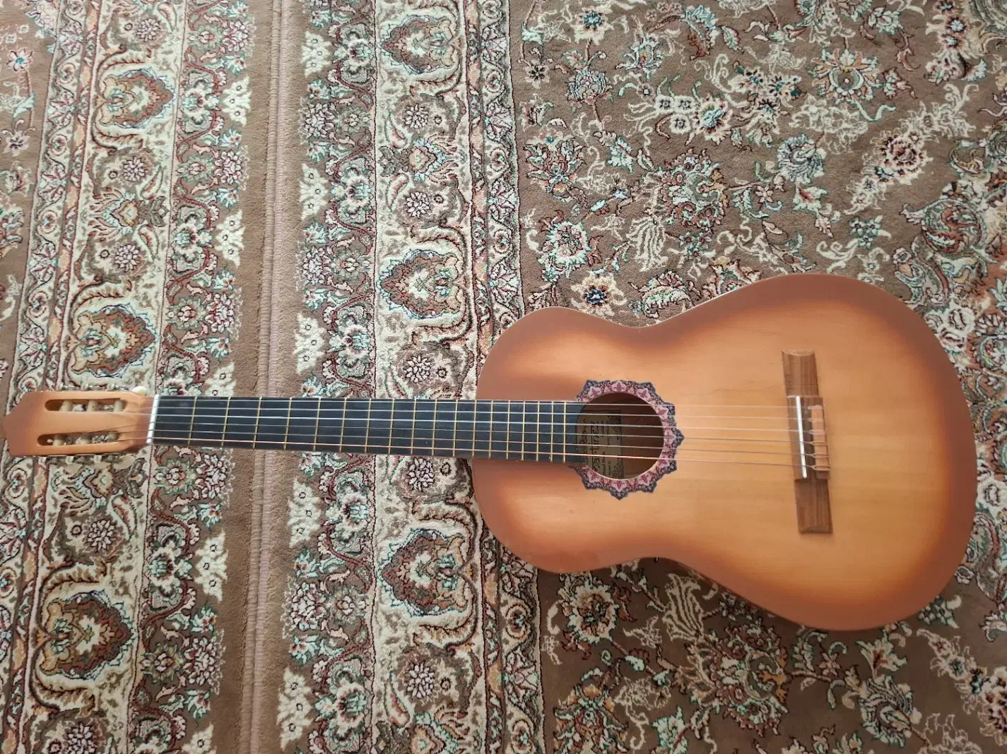 گیتار|گیتار، بیس، امپلیفایر|ابهر, |دیوار