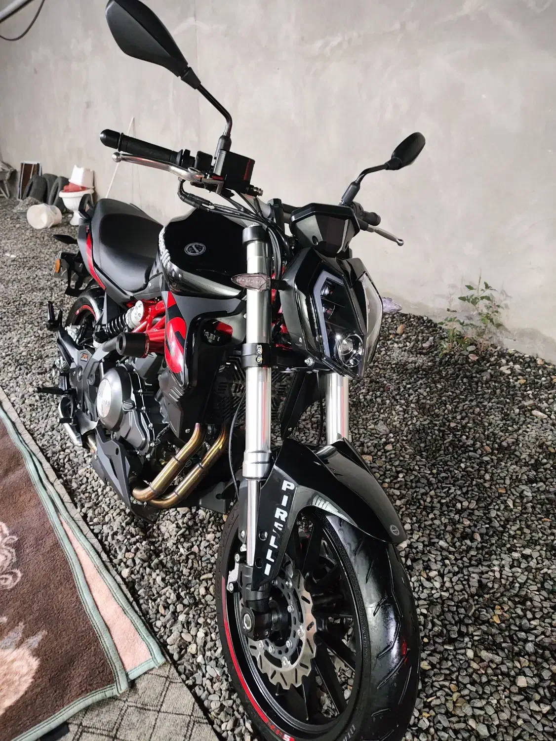 بنلی 300 عروسک زیر قیمت بازار|موتورسیکلت|قم, شهرک سازمان آب|دیوار